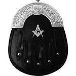 Masonic-Formal-Sporran-Black-Leather-Celtic-Chrome-Masonic-Badge-on-the-Face.